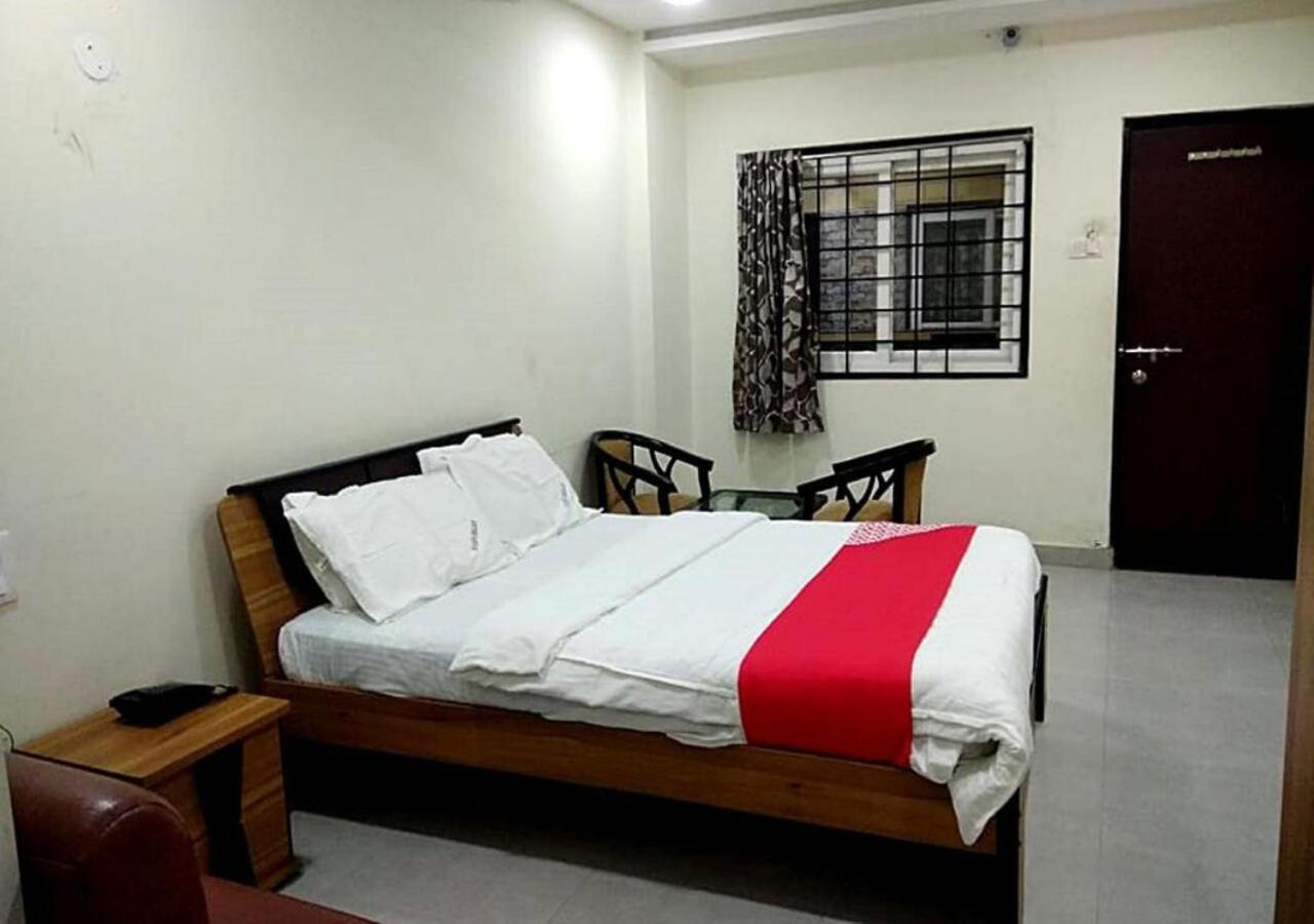 Raichur Hotel Santoshi Hometel المظهر الخارجي الصورة
