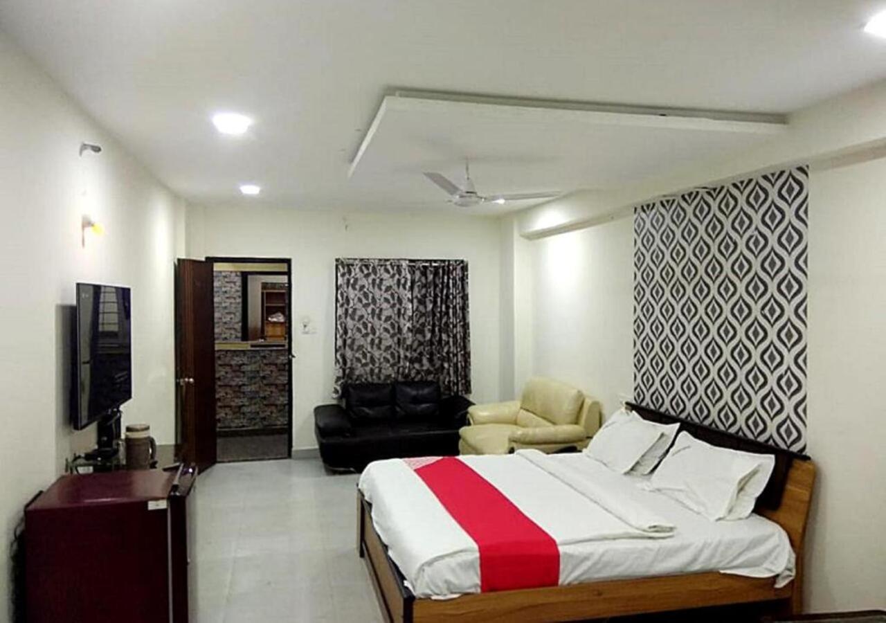 Raichur Hotel Santoshi Hometel المظهر الخارجي الصورة